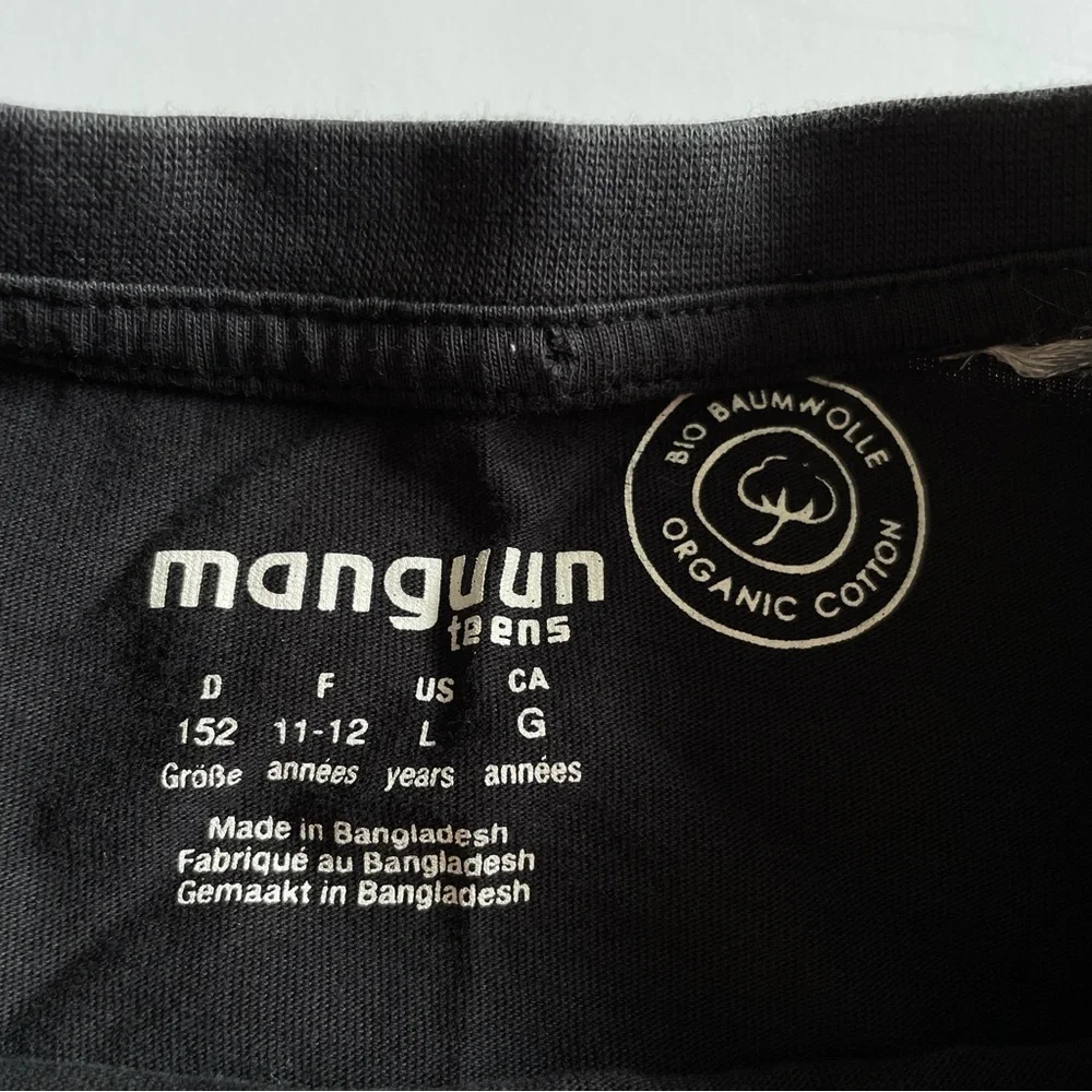 Manguun black long